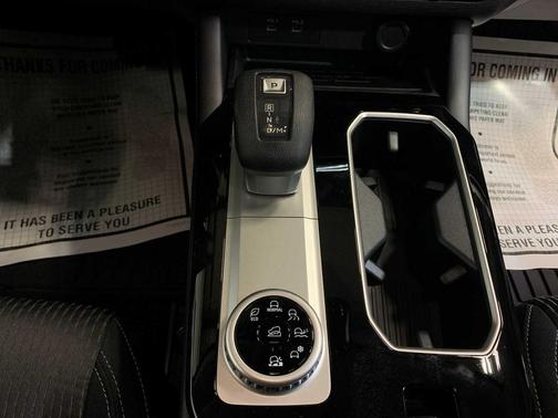 2025 Mitsubishi Outlander ES 2.5 S-AWC