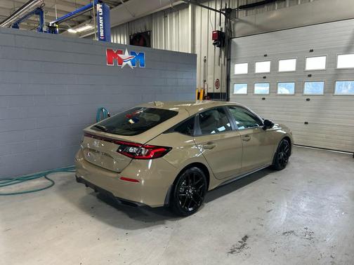 2025 Honda Civic Hybrid Sport