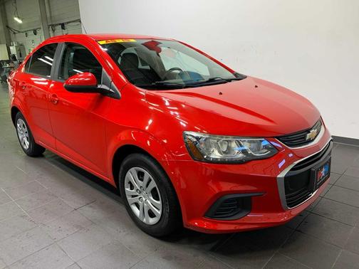 2017 Chevrolet Sonic LS