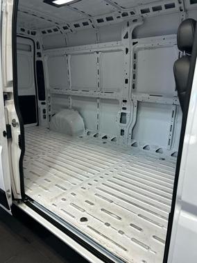 Bright White Clearcoat 2025 RAM ProMaster 2500 Tradesman