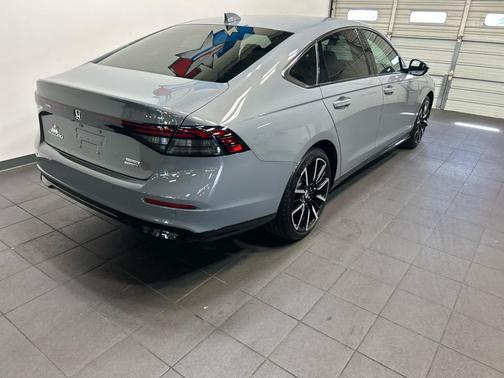 Urban Gray Pearl 2024 Honda Accord Hybrid Touring