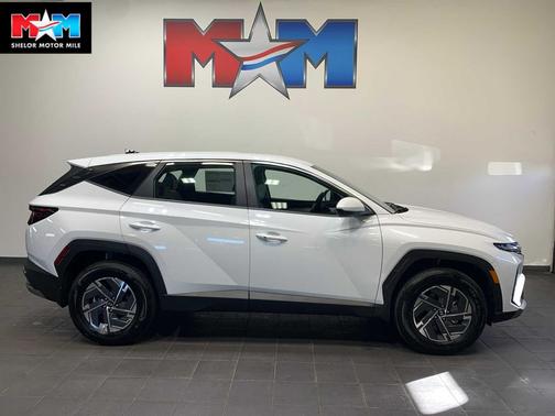 2026 Hyundai TUCSON Hybrid Blue SE