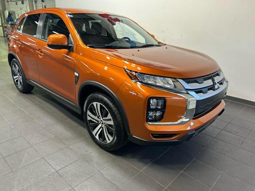 SUNSHINE ORANGE 2026 Mitsubishi Outlander Sport 2.0 ES