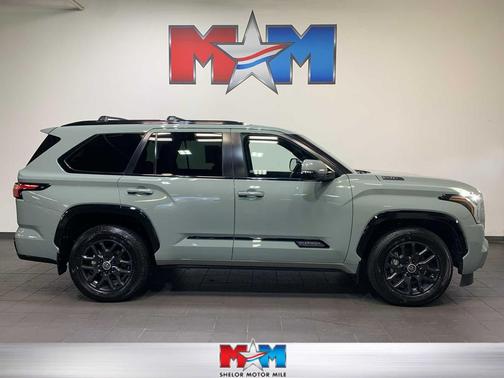 2024 Toyota Sequoia Platinum