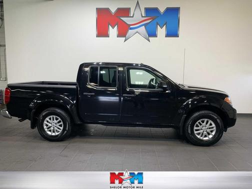 2017 Nissan Frontier SV