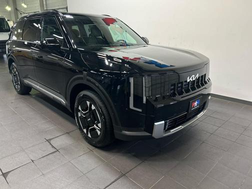 Ebony Black 2027 Kia Telluride Hybrid EX