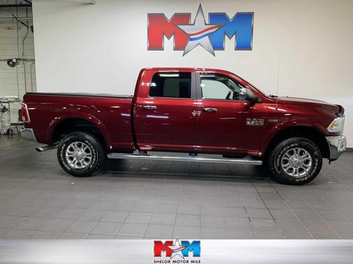 2018 RAM 2500 Laramie Crew Cab 4x4 6'4' Box