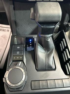 Ice Cap 2024 Toyota Tacoma SR