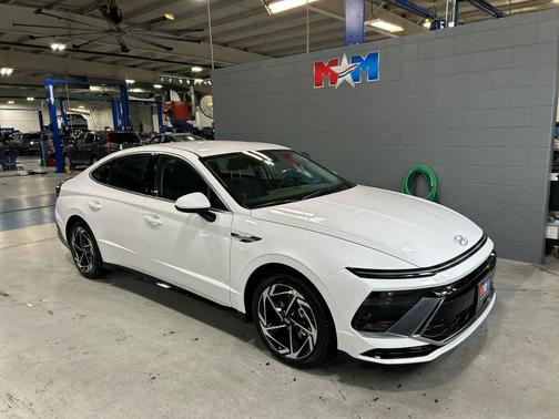 2026 Hyundai SONATA SEL