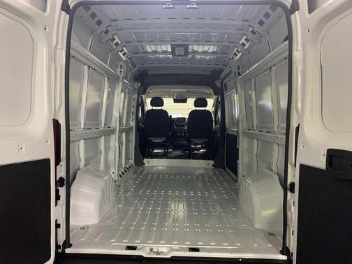 2026 RAM ProMaster 2500 Tradesman