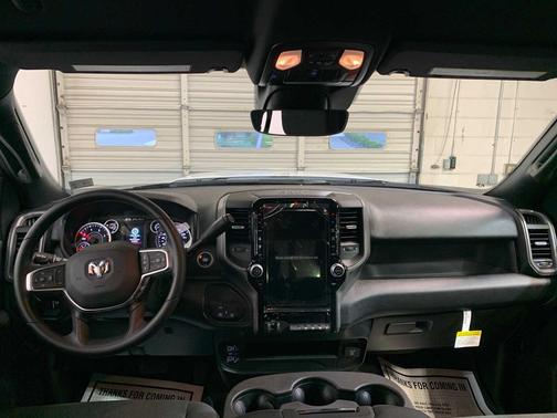 2025 RAM 2500 Tradesman Crew Cab 4x4 6'4' Box