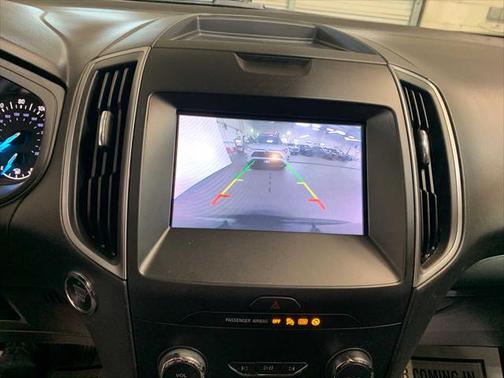 2020 Ford Edge SE