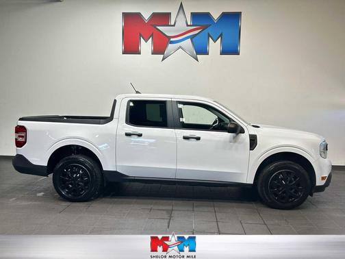 OXFORD WHITE 2022 Ford Maverick XL