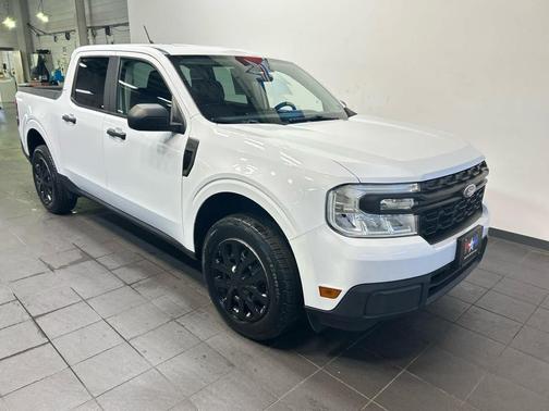 OXFORD WHITE 2022 Ford Maverick XL