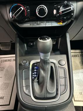 Abyss Black Pearl 2023 Hyundai KONA SEL