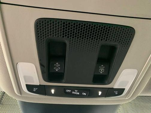 2024 Honda Pilot Touring 8-Passenger