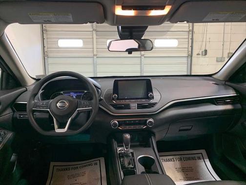 2022 Nissan Altima 2.5 SV