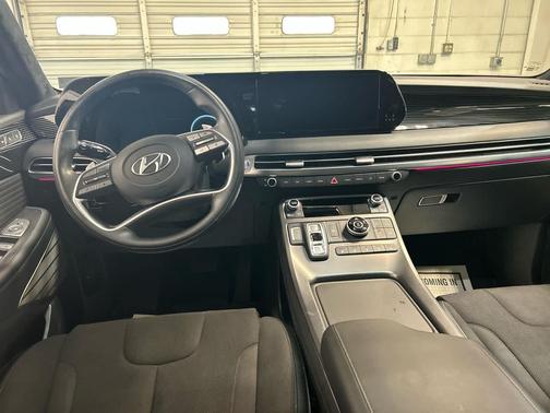 Hyper White 2024 Hyundai PALISADE Calligraphy Night Edition