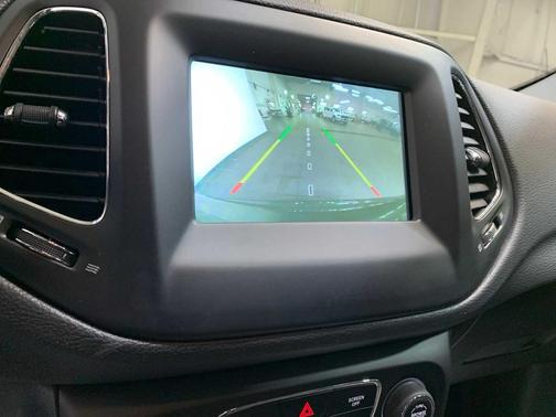 Granite Crystal Metallic Clearcoat 2020 Jeep Compass Latitude