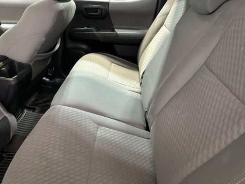 Super White 2020 Toyota Tacoma SR