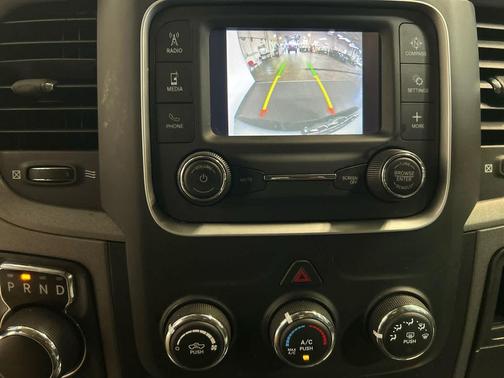 Bright White Clearcoat 2022 RAM 1500 Tradesman