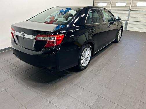 Attitude Black Metallic 2013 Toyota Camry XLE