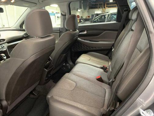 2019 Hyundai SANTA FE SE 2.4