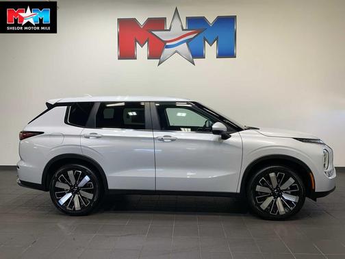 2025 Mitsubishi Outlander SE 2.5 2WD