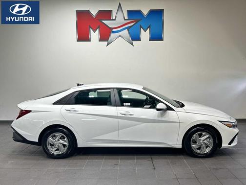 Serenity White 2026 Hyundai ELANTRA SE