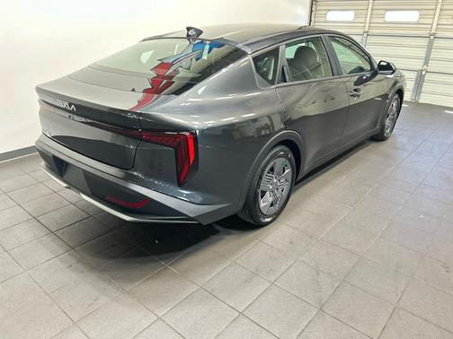 Interstellar Gray 2026 Kia K4 LX