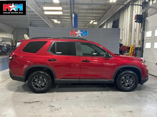 2025 Honda Pilot TrailSport