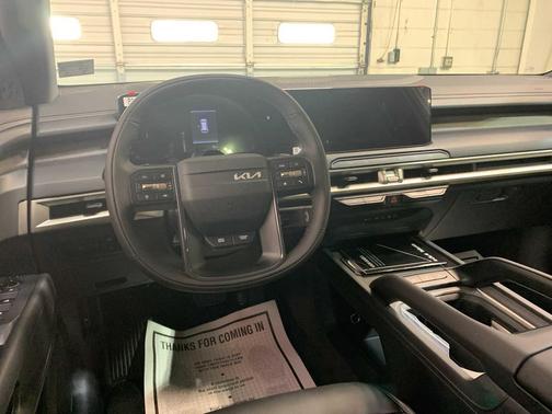 GLACIAL WHITE 2027 Kia Telluride S