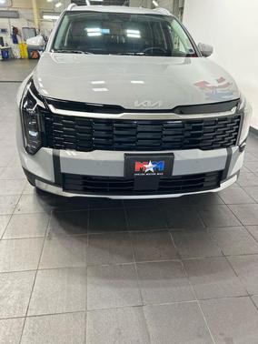 Wolf Gray 2027 Kia Sportage EX