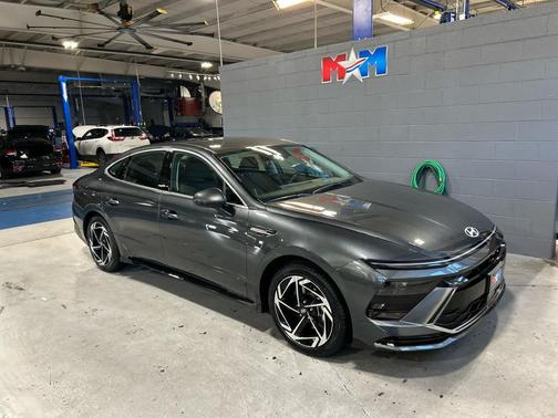 2026 Hyundai SONATA SEL