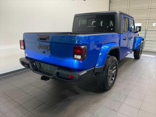 2025 Jeep Gladiator Sport S