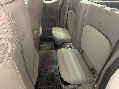 2017 Nissan Frontier S