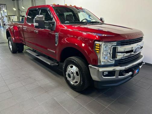 RUBY RED METALLIC 2019 Ford F-350 XLT