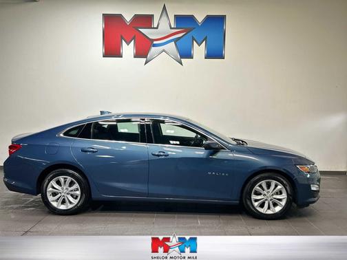 Lakeshore Blue Metallic 2024 Chevrolet Malibu FWD 1LT
