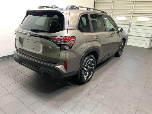 2025 Subaru Forester Hybrid Limited