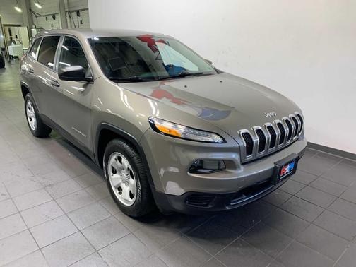 2017 Jeep Cherokee Sport