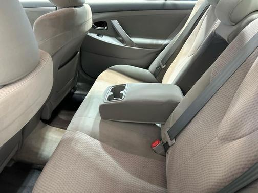 Magnetic Gray Metallic 2011 Toyota Camry LE