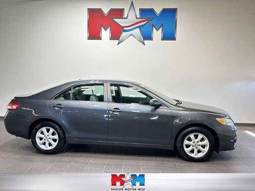 Magnetic Gray Metallic 2011 Toyota Camry LE