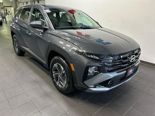 2026 Hyundai TUCSON Hybrid Blue SE