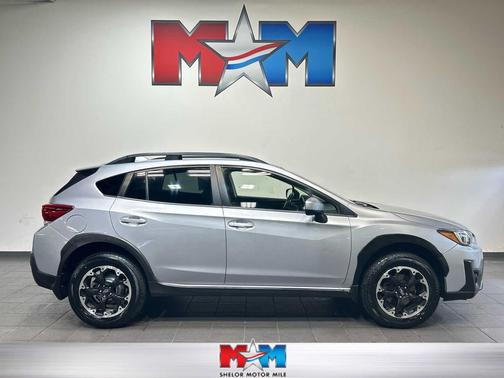 Ice Silver Metallic 2021 Subaru Crosstrek Premium