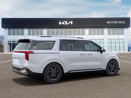 SNOW WHITE 2026 Kia Carnival SX