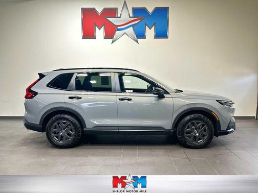 Urban Gray Pearl 2026 Honda CR-V Hybrid TrailSport AWD