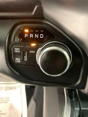 2019 RAM 3500 Big Horn Crew Cab 4x4 6'4' Box