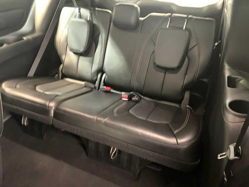 2025 Chrysler Pacifica L