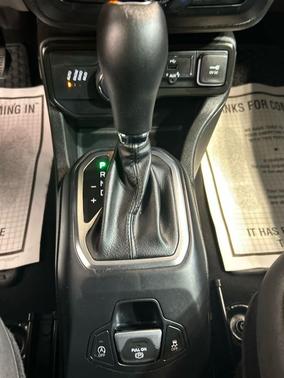Black Clearcoat 2023 Jeep Renegade Upland