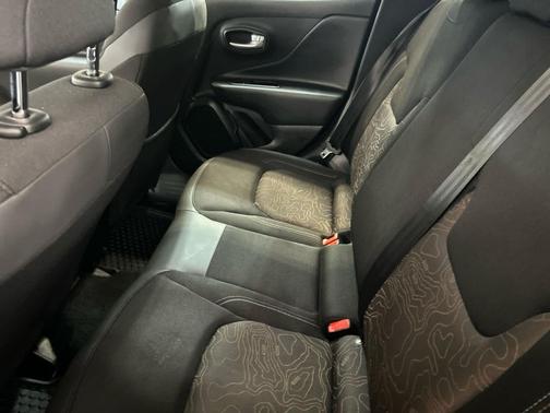Black Clearcoat 2023 Jeep Renegade Upland